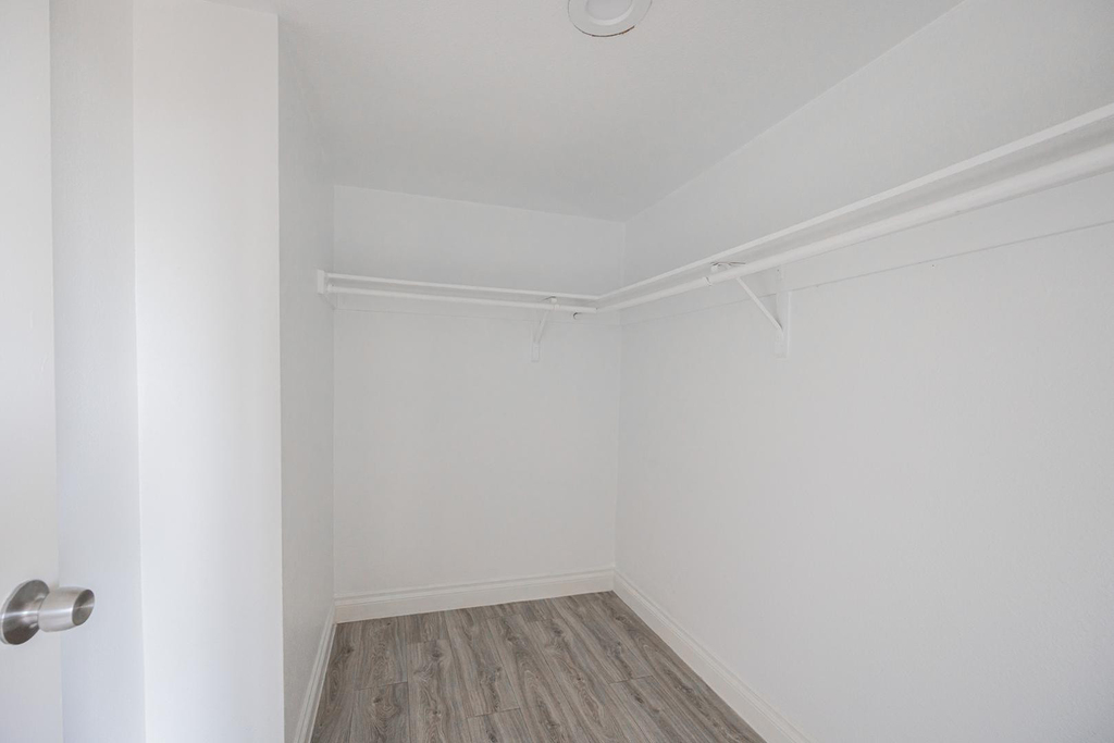 2674 N 43rd Avenue - Photo 11