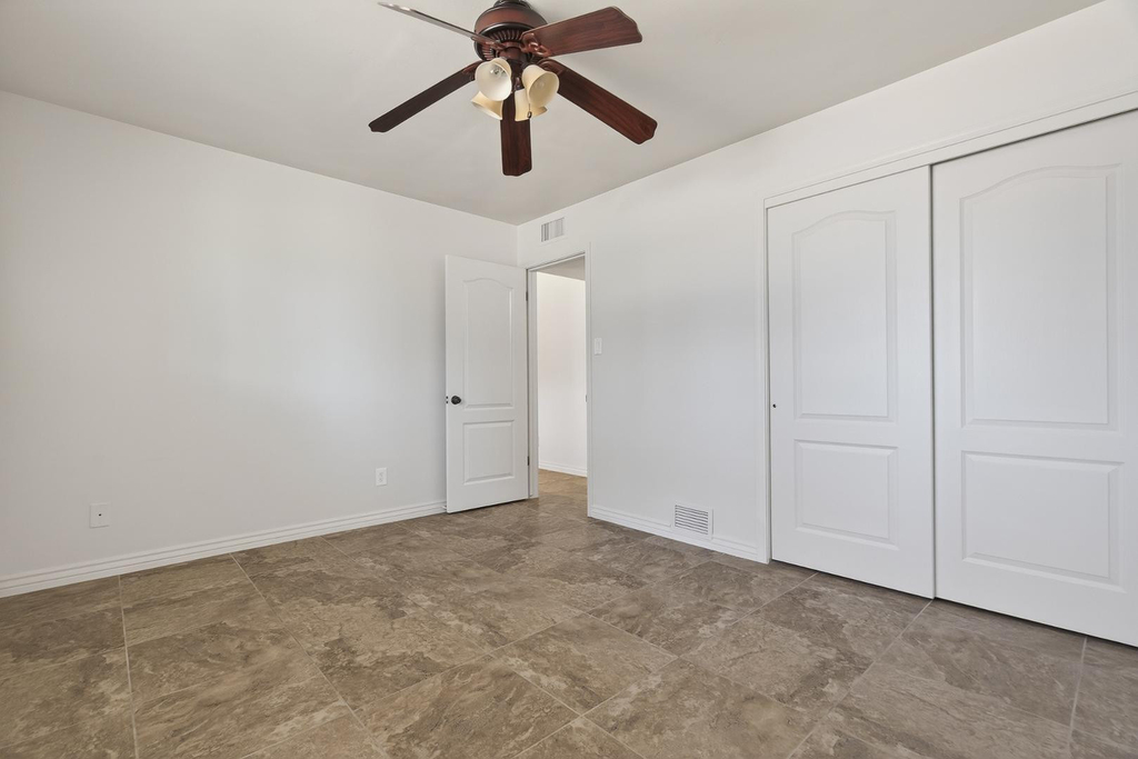 7802 E Heatherbrae Avenue - Photo 15