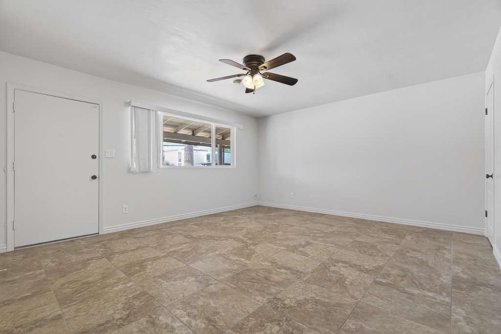 7802 E Heatherbrae Avenue - Photo 2
