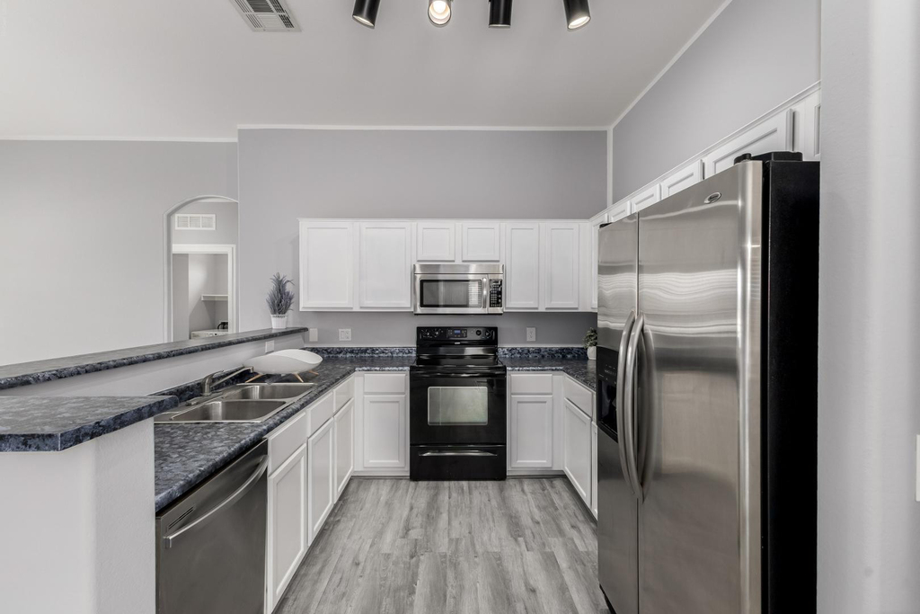 1350 S Greenfield Road - Photo 12