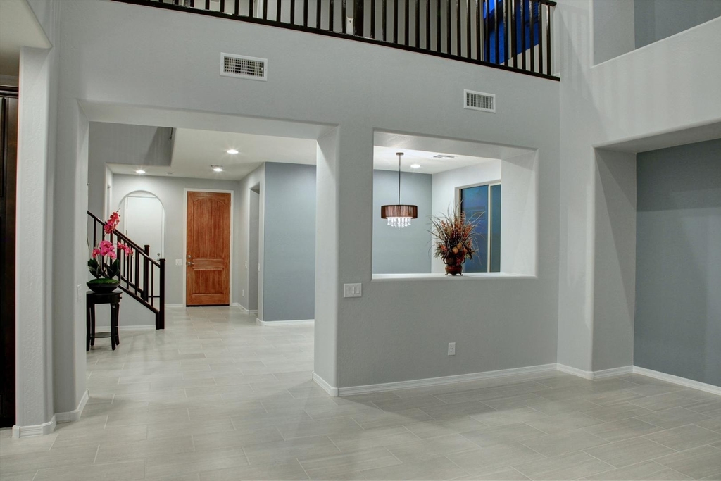 3607 E Salter Drive - Photo 6