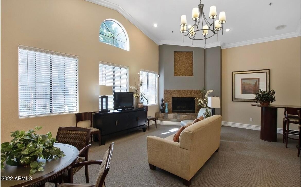 2025 E Campbell Avenue - Photo 10