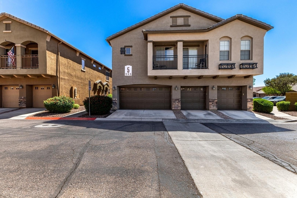 2250 E Deer Valley Road - Photo 27