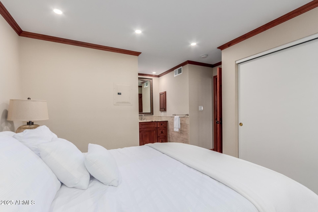 5525 E Thomas Road - Photo 15