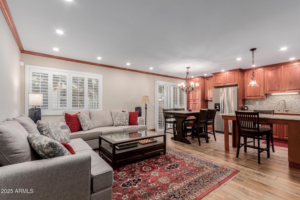 5525 E Thomas Road - Photo 5