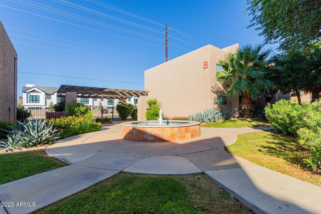 5525 E Thomas Road - Photo 26