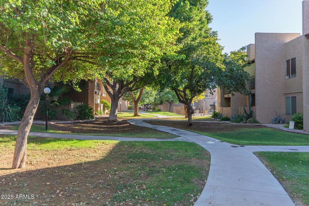 5525 E Thomas Road - Photo 27