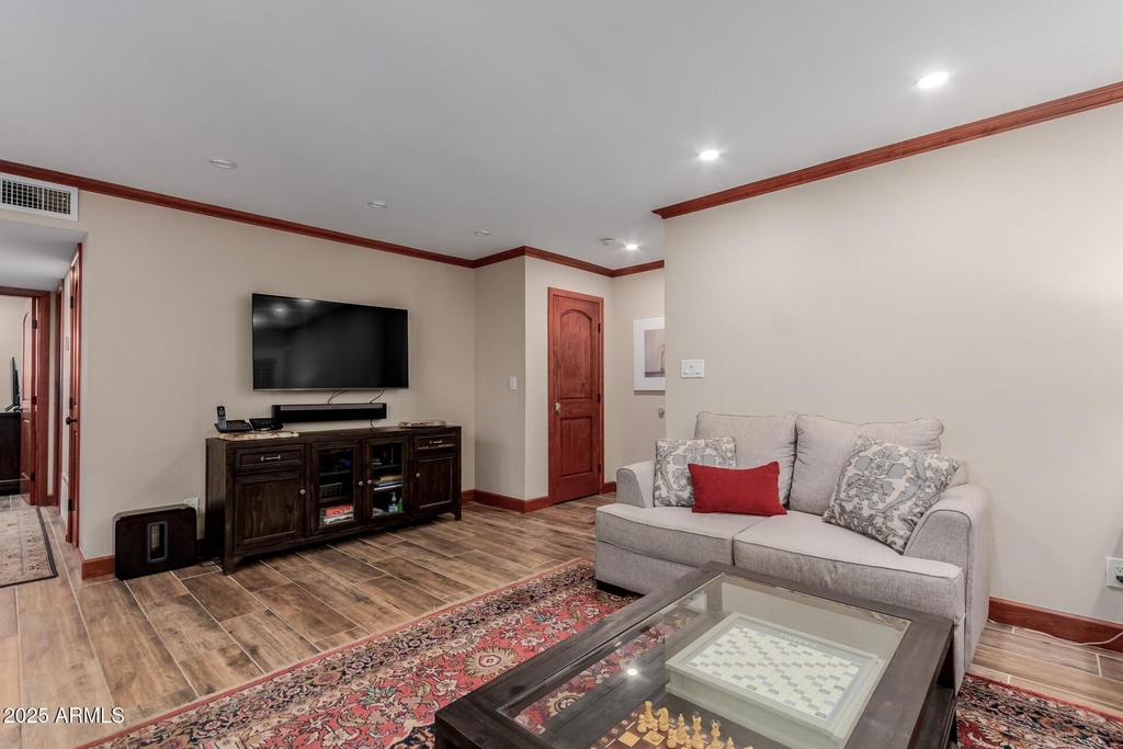 5525 E Thomas Road - Photo 4