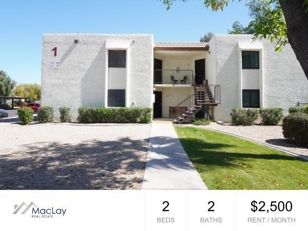 10444 N 69th Street - Photo 0
