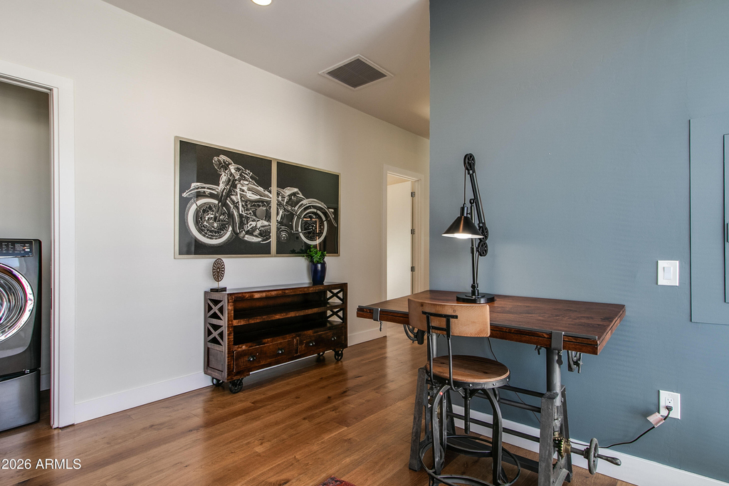 4201 N Marshall Way - Photo 22