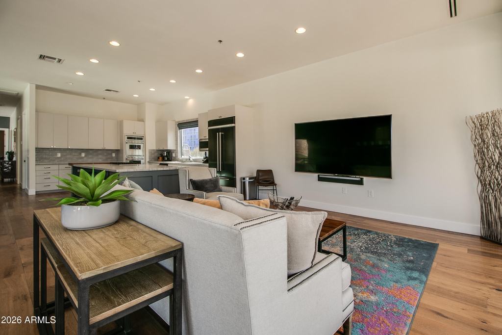 4201 N Marshall Way - Photo 4