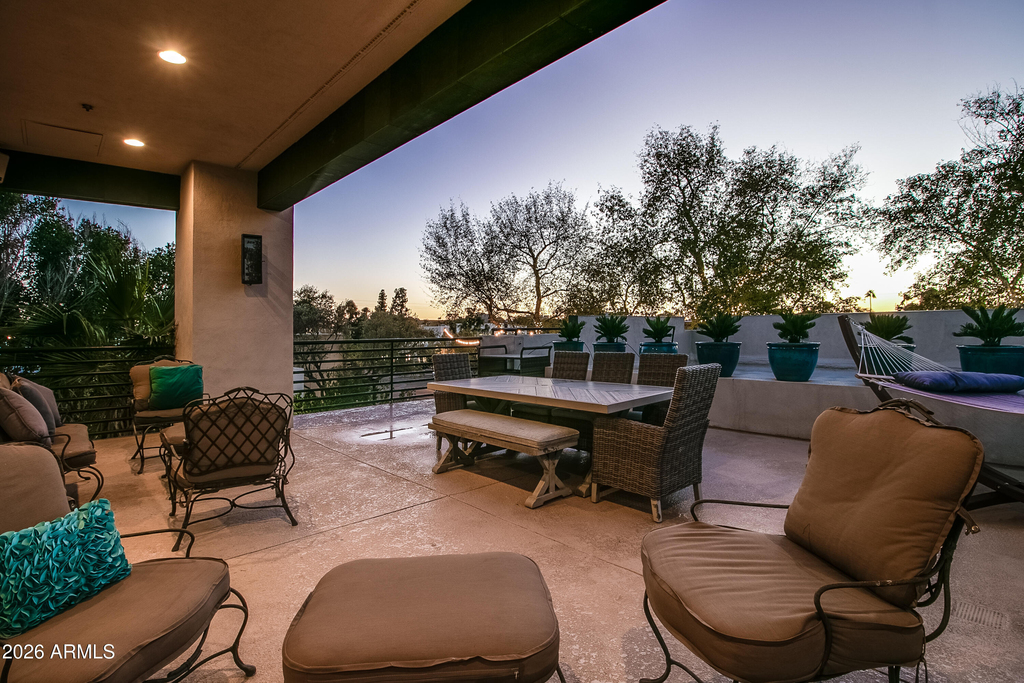 4201 N Marshall Way - Photo 54