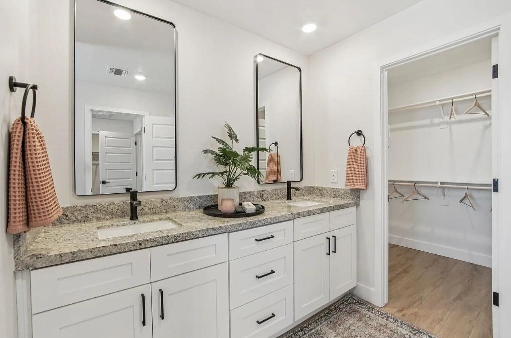 3411 N Val Vista - Photo 5