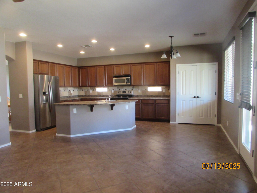 17774 W Bridger Street - Photo 8