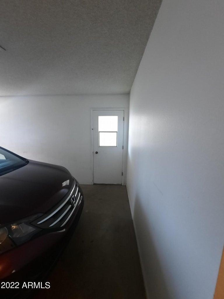 16859 N 103rd Avenue - Photo 4