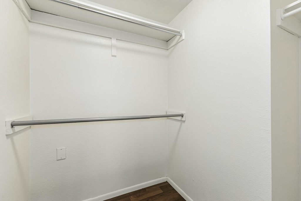 10828 N Biltmore Drive - Photo 15