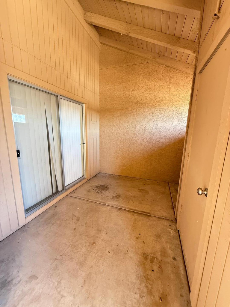 312 W Yukon Drive - Photo 21