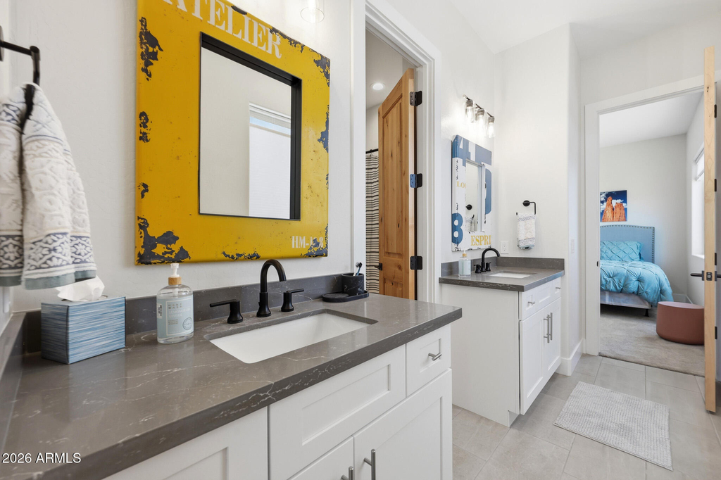 6896 E Lomas Verdes Drive - Photo 31