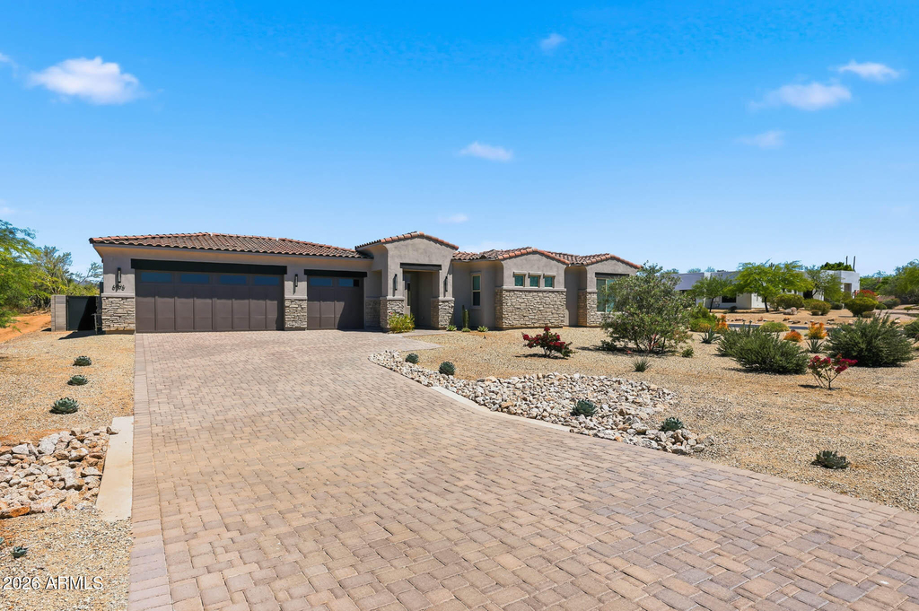 6896 E Lomas Verdes Drive - Photo 0