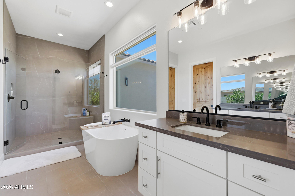 6896 E Lomas Verdes Drive - Photo 24