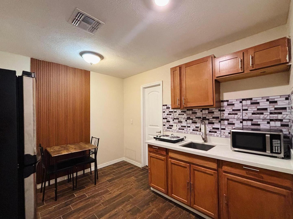 4810 N 69th Drive - Photo 1