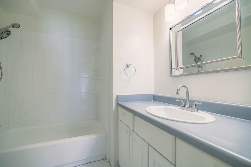 1650 N 87th Terrace - Photo 17