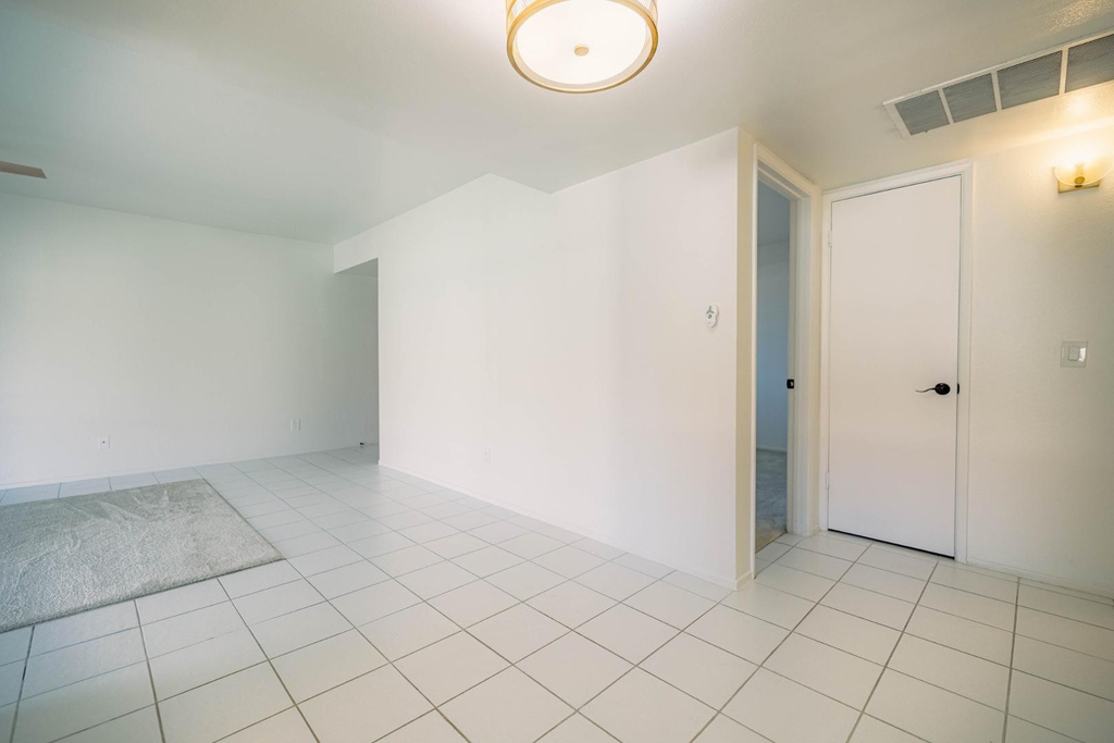 1650 N 87th Terrace - Photo 7