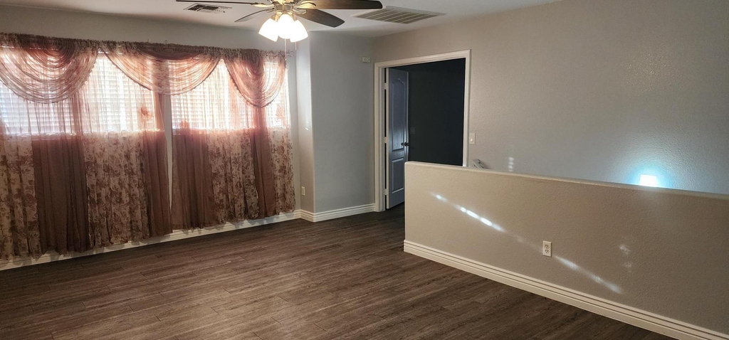 9124 W Elm Street - Photo 14