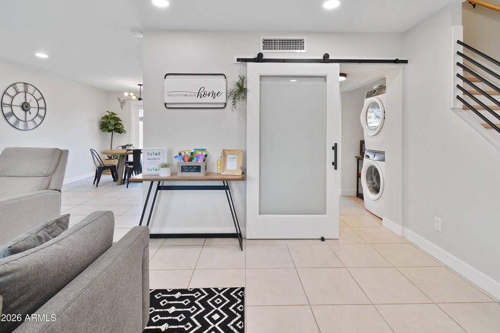 5909 N 81st Street - Photo 4