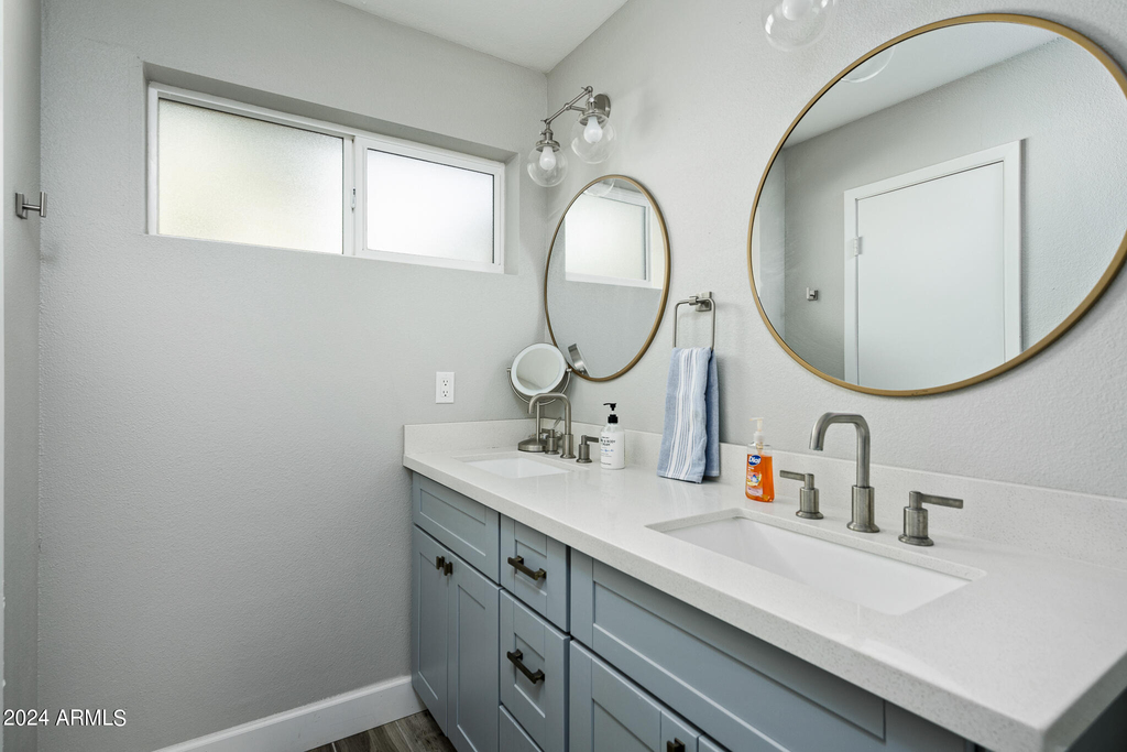 4501 N 86th Place - Photo 15