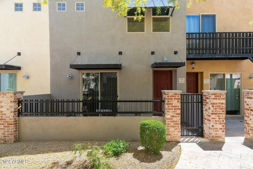 1406 W Main Street - Photo 12