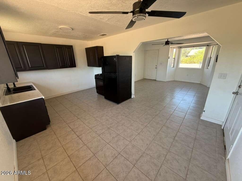 3105 E 14th Street - Photo 5