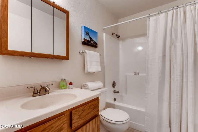 540 S West Road - Photo 8