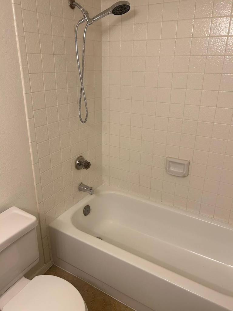 3301 E Earll Drive - Photo 11