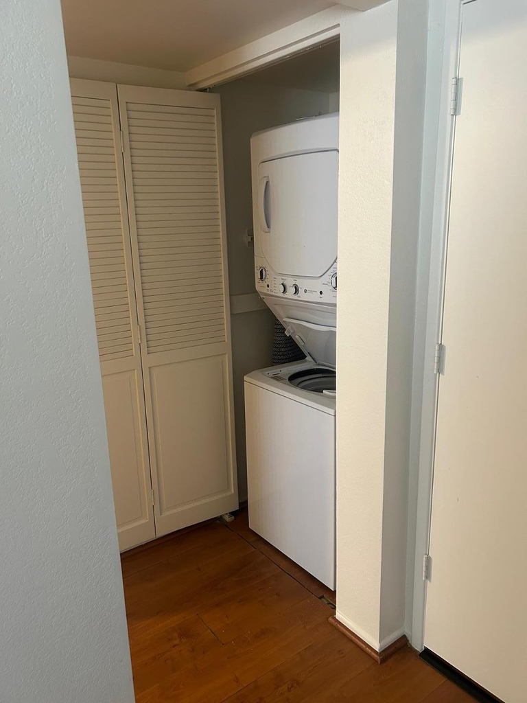 3301 E Earll Drive - Photo 13