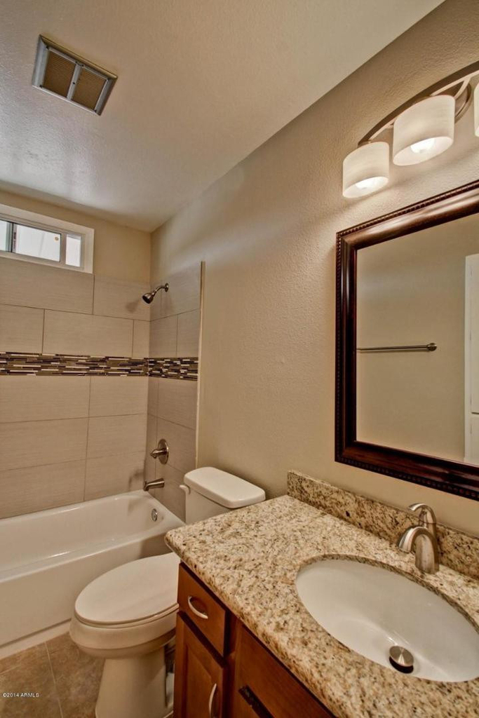 1030 E Manhatton Drive - Photo 9