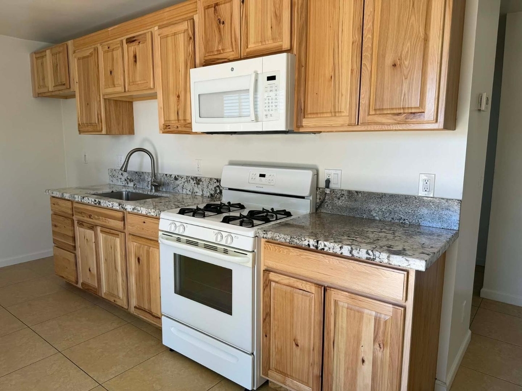15841 N Sunny Lane - Photo 5