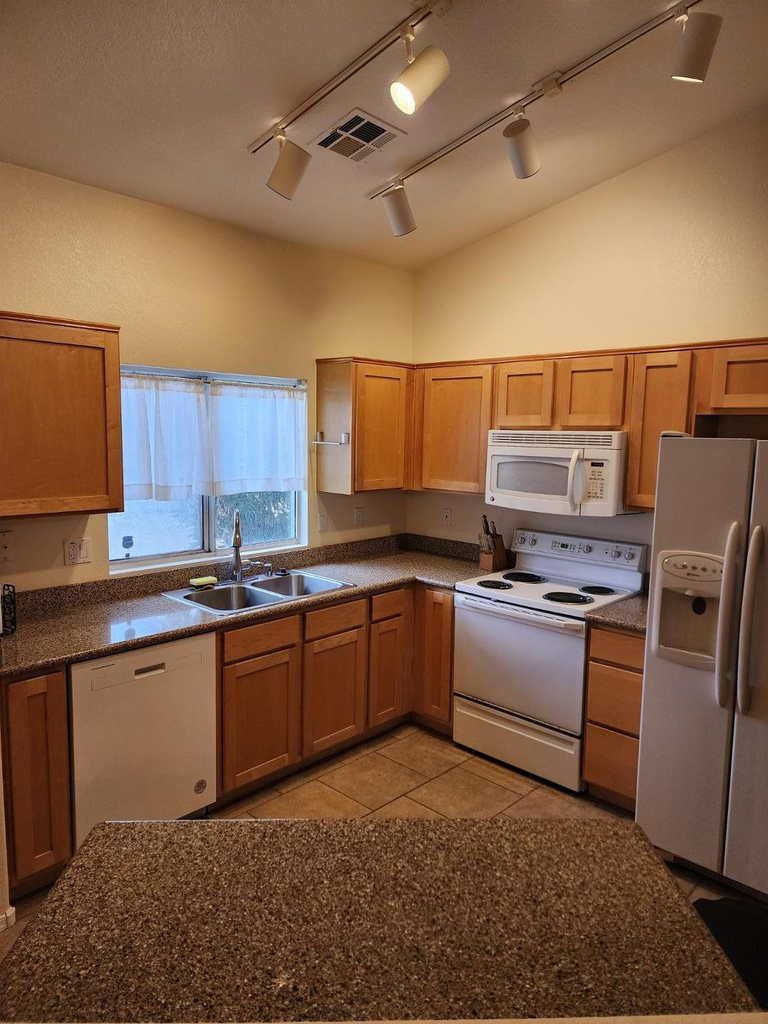 14817 W Juneberry Way - Photo 2