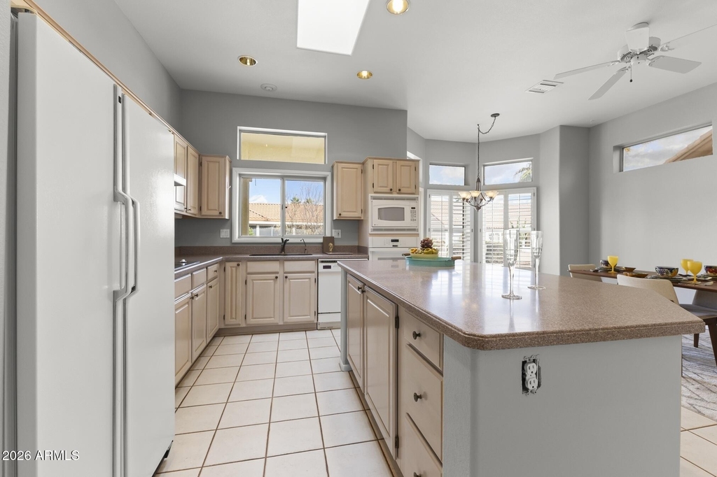 15704 W Sentinel Drive - Photo 5