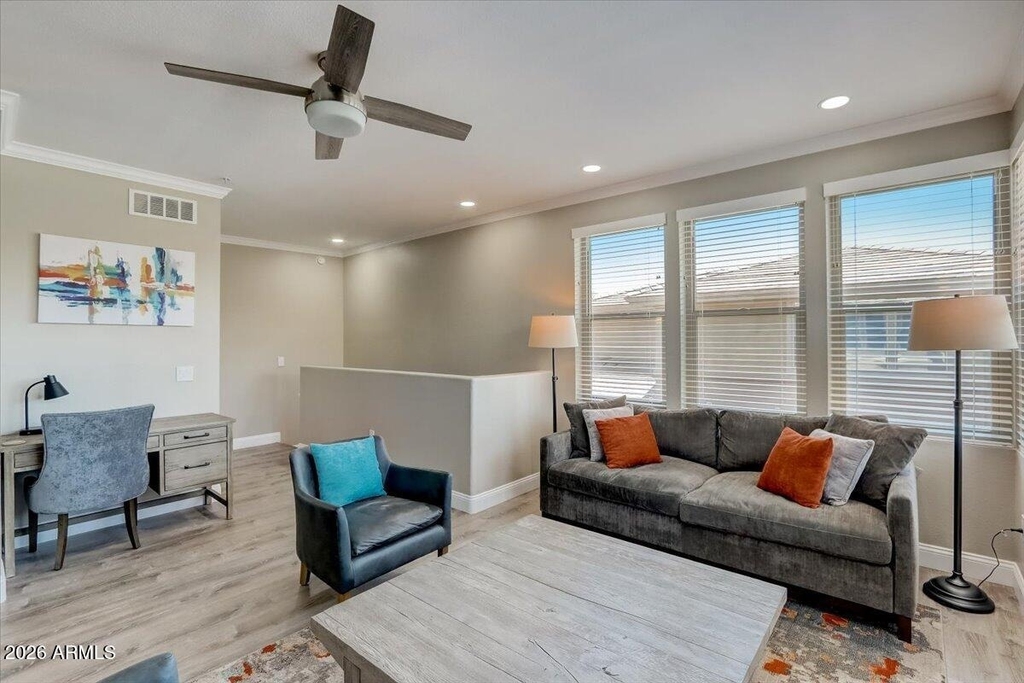 19777 N 76th Street - Photo 2