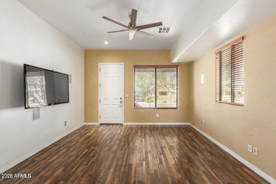 9551 E Redfield Road - Photo 7