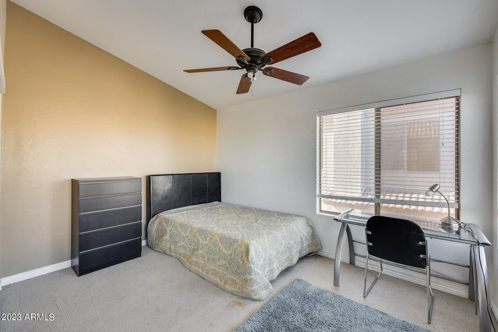 2022 E Wahalla Lane - Photo 17