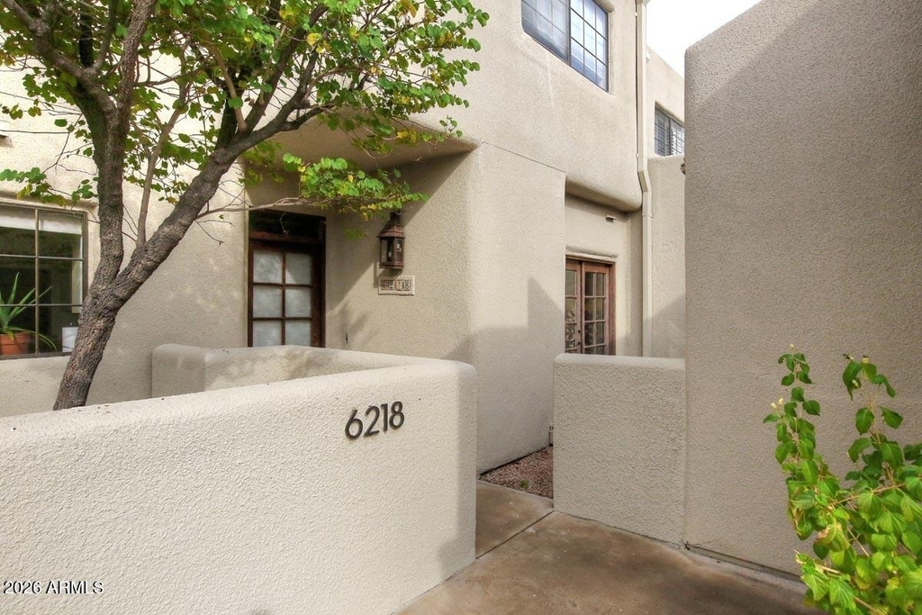6218 N 30th Place - Photo 1