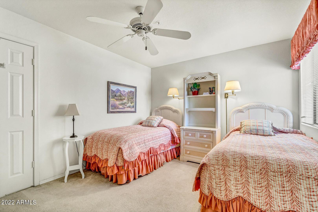 9460 E Mission Lane - Photo 23