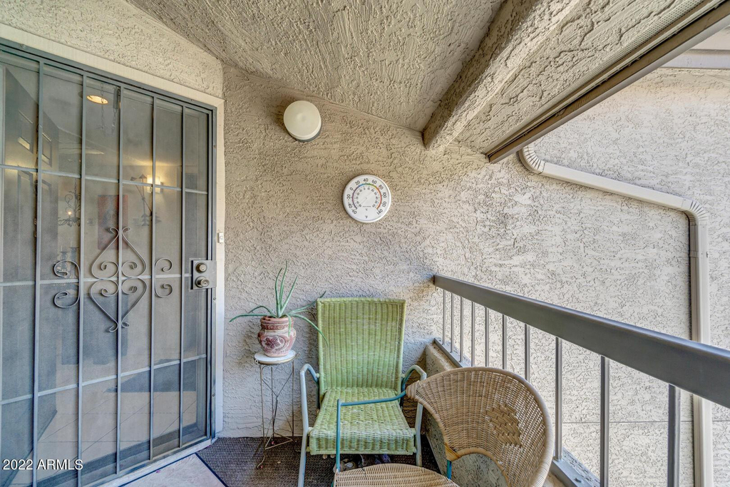 9460 E Mission Lane - Photo 4