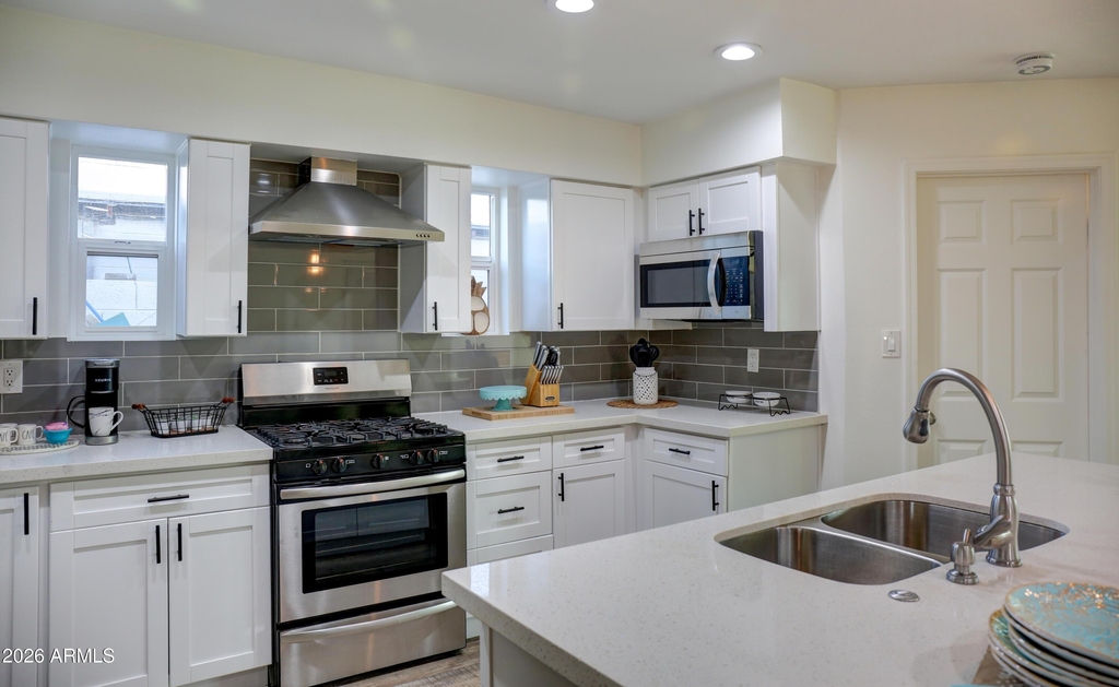 7225 E Villa - Photo 0