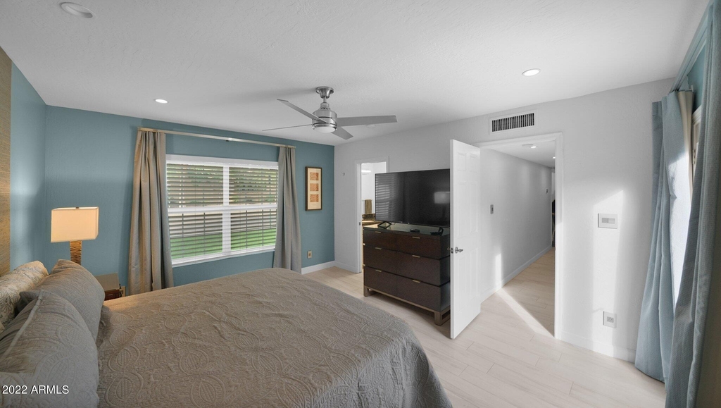 6349 N 78th Street - Photo 13