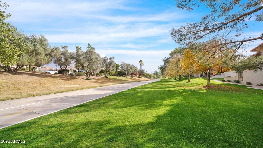 6349 N 78th Street - Photo 24