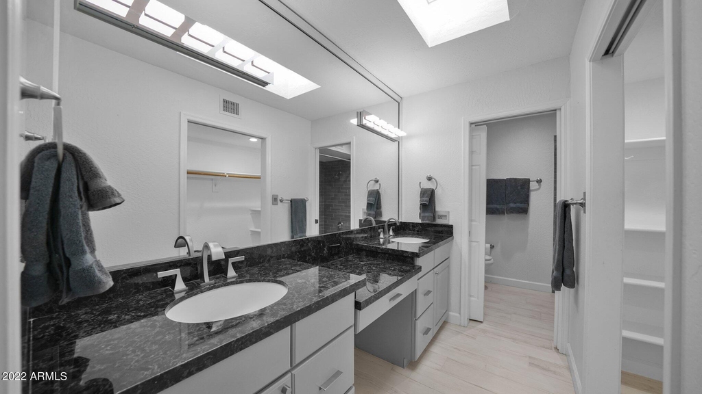 6349 N 78th Street - Photo 15