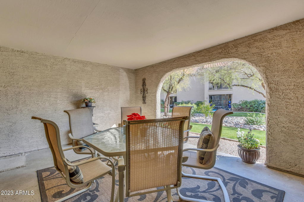 9430 E Mission Lane - Photo 2